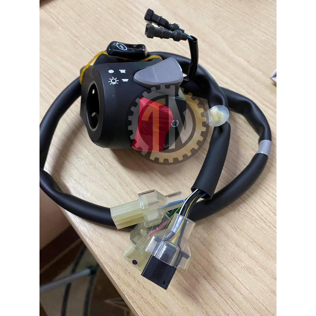 Cùm trái CB650R có hazzard và cùm phải PCX chính hãng gắn Vario, Click, Sonic, Satria, Exciter 150, Sirius