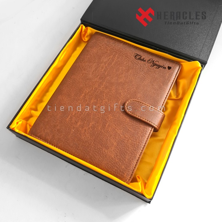 Sổ Da Bìa Còng Cao Cấp - Khắc Tên, Logo Theo Yêu Cầu - Làm quà tặng sinh nhật, tri ân thầy cô giáo, Sổ da Heracles 001