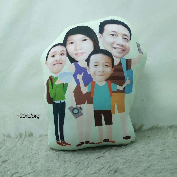 Gối Nhồi Bông Hình Ảnh Gia Đình Cỡ Lớn 50Cm
