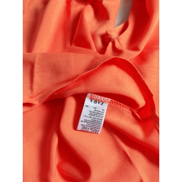 Áo sơ mi tuyết nhung cam form rộng