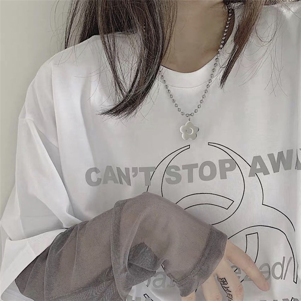 Dây chuyền choker đính hạt tròn nhỏ mặt hình bông hoa kiểu Hàn Quốc phong cách punk cá tính cho nữ