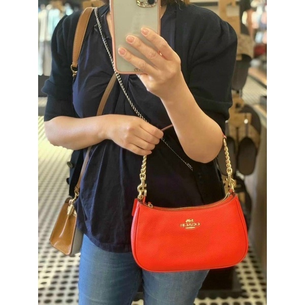 Túi Coach dáng thuyền mới nhất 2022