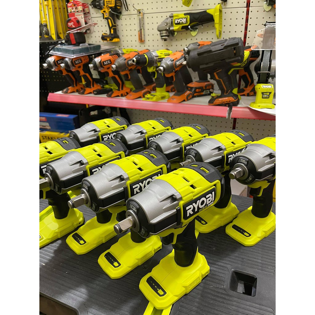 Máy Siết Bu Lông Không Than RYOBI P262