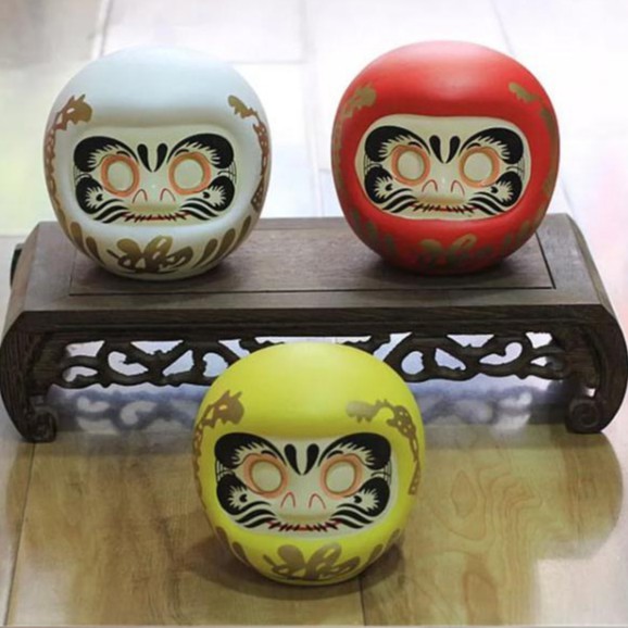 Tượng thần tài Daruma cầu tài và may mắn loại không tròng, búp bê daruma Nhật Bản | BigBuy360 - bigbuy360.vn