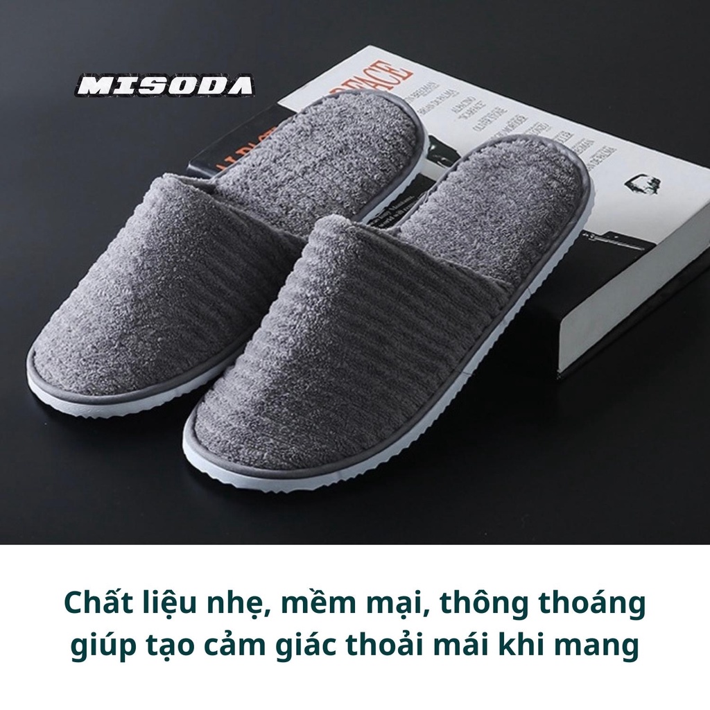 Dép hương quế đi trong nhà Hương Quế Trà Bồng, tạo cảm giác nhẹ nhàng thoải mái khi mang