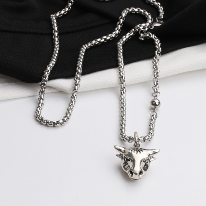 vòng cổ Thép Titan Mặt Đầu Bò Phong Cách Hip Hop Đường Phố