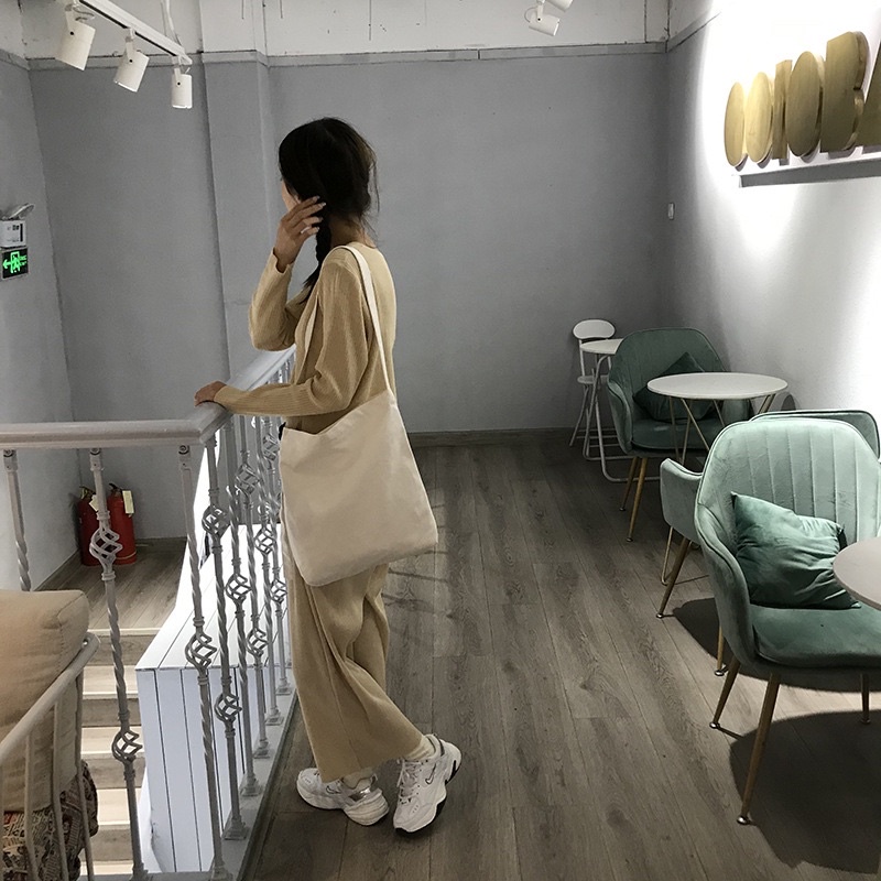 Túi tote đeo chéo khuy hoa siêu xinh(có sẵn)