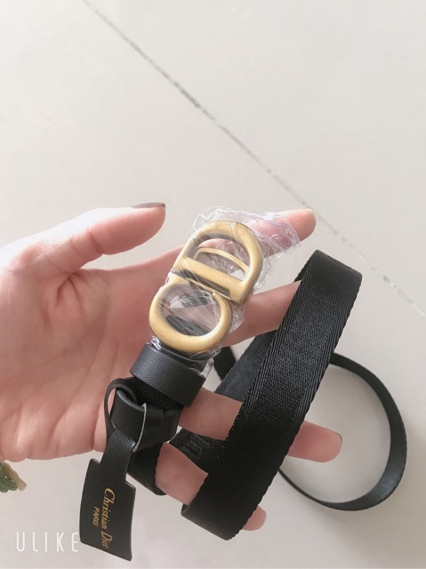 Thắt lưng hàng mới thiết kế đẹp mắt khóa hình chữ CD