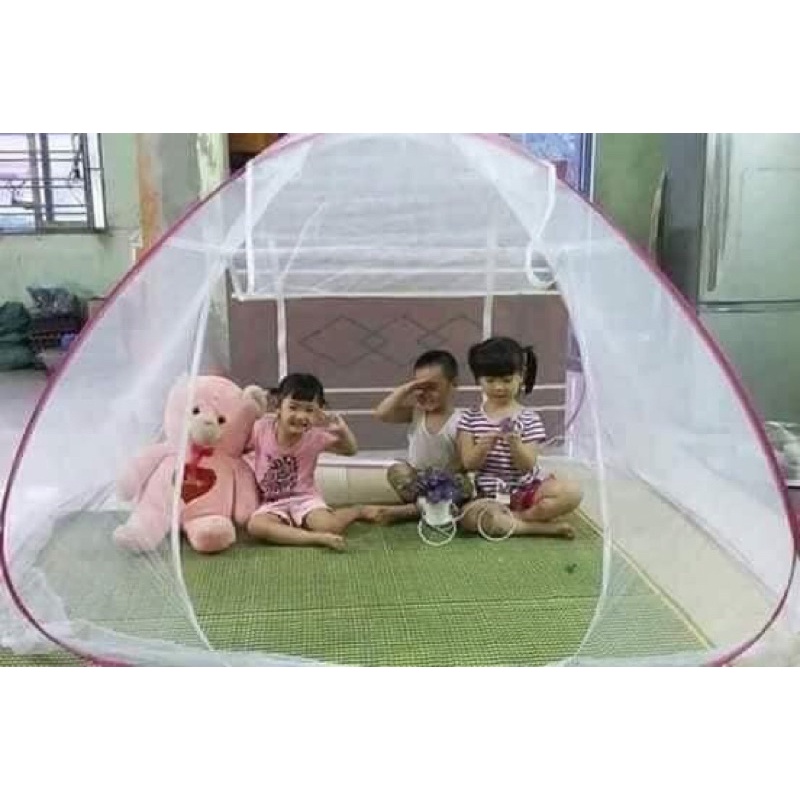 Màn chụp tự bung tiện lợi cho cả gia đinh.đủ mầu đủ kích thước 1m2x1m9.,1m5x1m9,.-1m6x2m.,-1m8x2m,.-2mx2m2