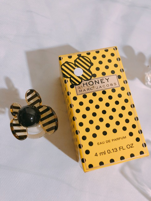 Nước hoa marc jacobs Honey mini 4ml