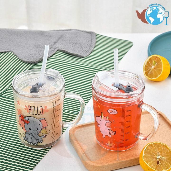 Cốc Pha Sữa Thuỷ Tinh Có Vạch Chia ML, Nắp Đậy Và Ống Hút Siêu Tiện Lợi