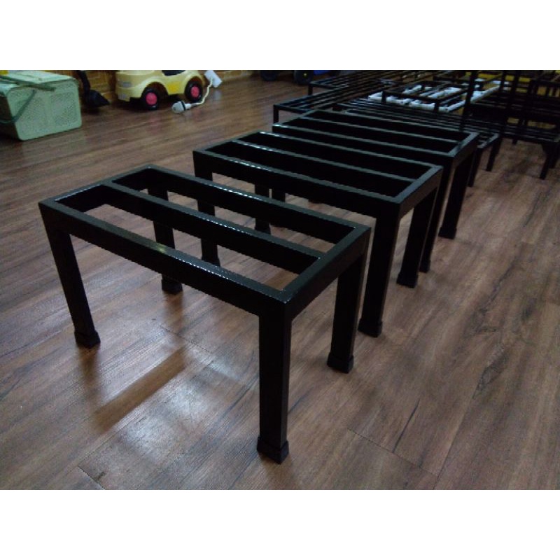 Kệ sắt Kê đồ đạc-Bể Cá Mini. Dài 50-55-60cm;Rộng 25cm;Cao20-30cm. hộp kẽm 2*4cm