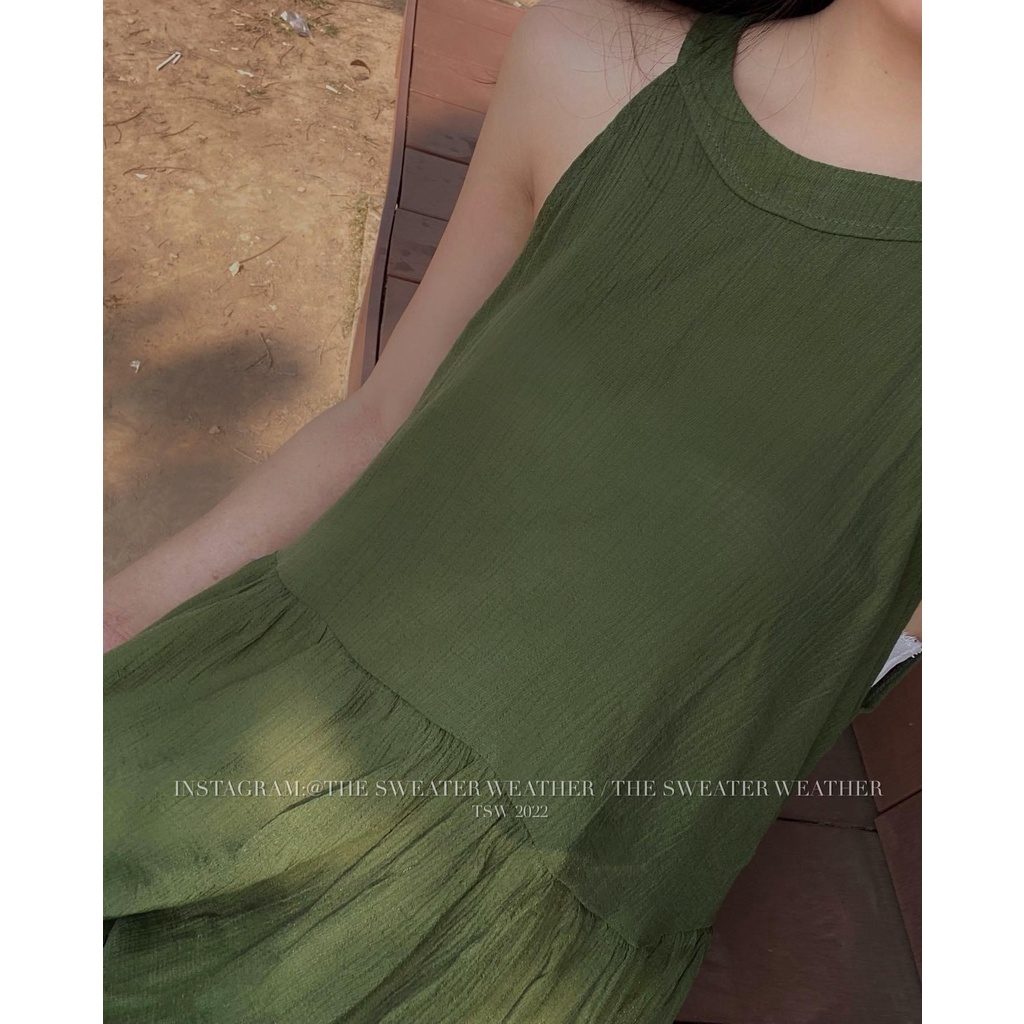 Váy kiểu nữ đi biển V.107, Váy maxi đũi xốp cổ yếm dáng babydoll xòe tầng cực xinh - Thời trang nữ Chấm Bi | BigBuy360 - bigbuy360.vn