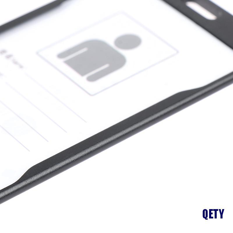 Bảng tên kim loại giữ thẻ tiện lợi