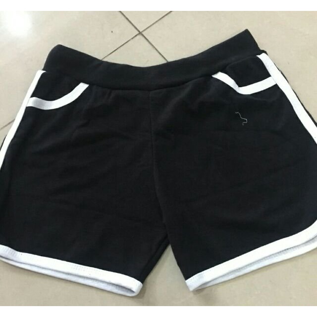 Quần shorts đùi dành cho phái nữ Kẻ viền cực xinh hàng may kỹ chất mát mềm và mịn