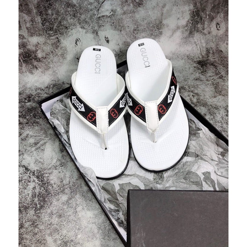 Dép Nam Hàn Quốc