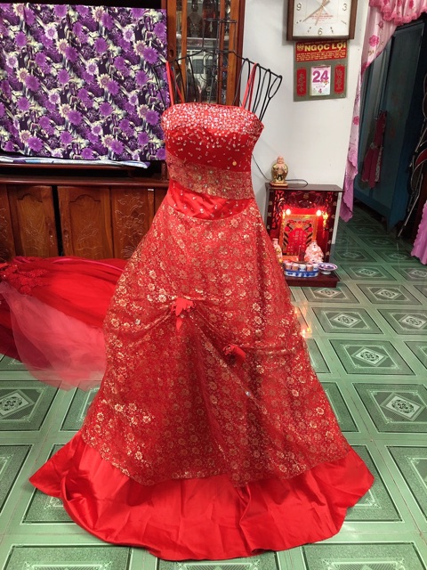 Váy cưới thanh lý