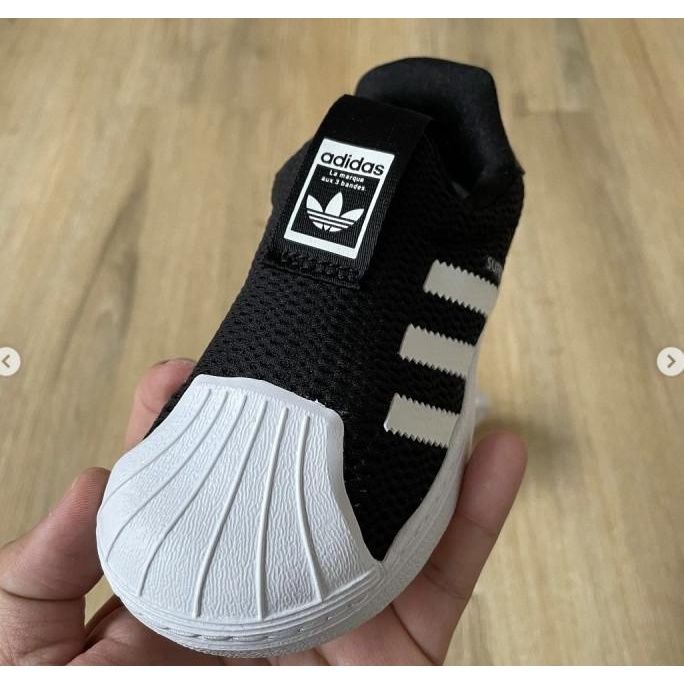 Giày Thể Thao Trắng Đen Trắng Của Adidas Cho Bé