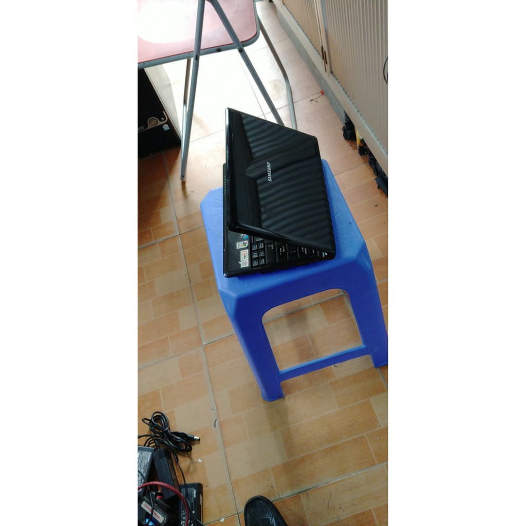 [Mã 1511ELSALE hoàn 7% đơn 300K] thanh lý 10 laptop giá 1 triệu | BigBuy360 - bigbuy360.vn