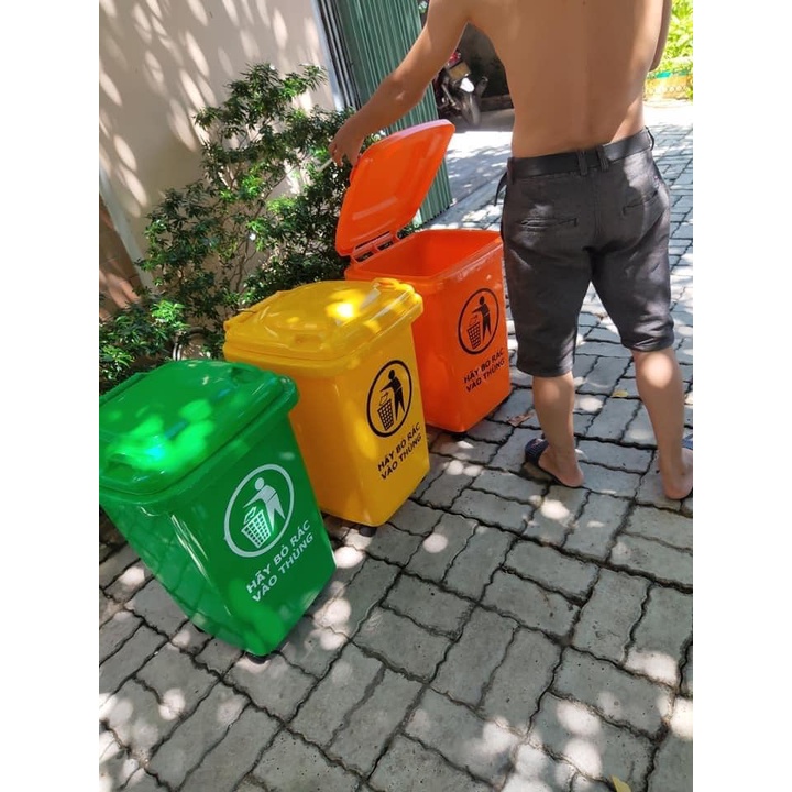 Thùng rác nhựa 60L  dùng cho hộ gia đình, Nhựa HDPE nguyên sinh chịu nhiệt cao