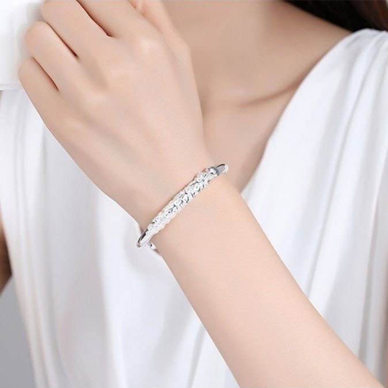 Vòng Tay Hợp Kim Bạc Dạng Hở Khắc Hình Chim Công Phong Cách Boho