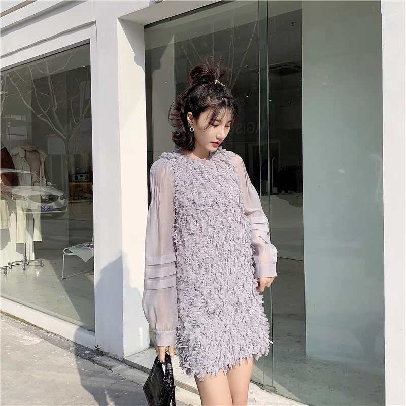 Đầm tua rua Dzzit