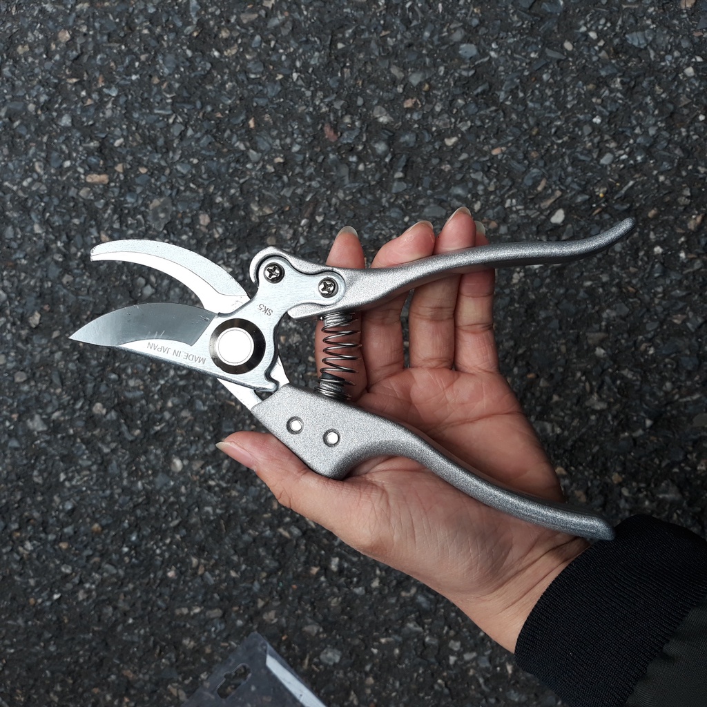 Kéo cắt tỉa cành cộng lực Nhật Bản