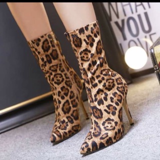 Boot da beo cao cổ