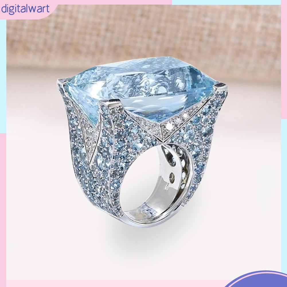 Nhẫn đính đá kim cương thời trang dành cho nữ