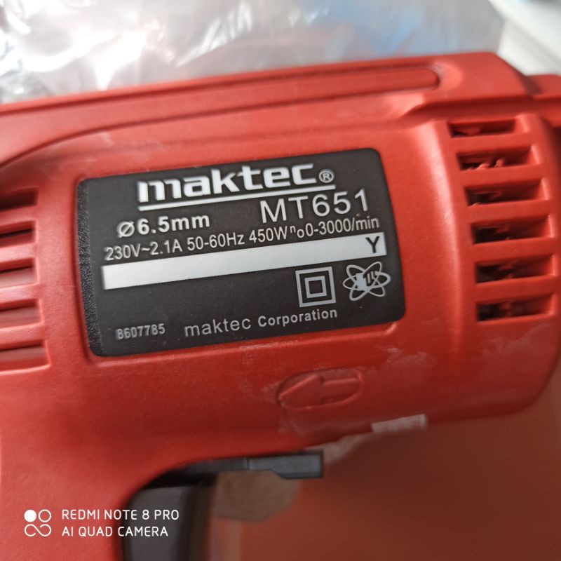 Máy khoan , máy bắn vít cầm tay  MAKTEC MT651 450W đầu 6,5mm