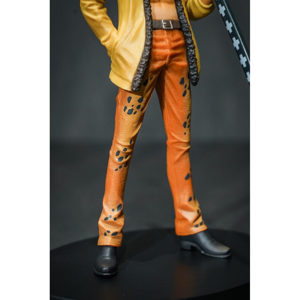 Mô hình Figure One piece: DXF Trafalgar Law ver Stampede - DXFGrandline Men vol.5