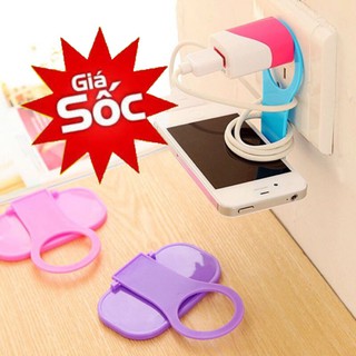 Giá đỡ điện thoại treo tường khi sạc - BonBon Store