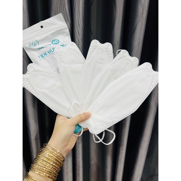 THÙNG 300C KHẨU TRANG KF94 TIẾN HÙNG