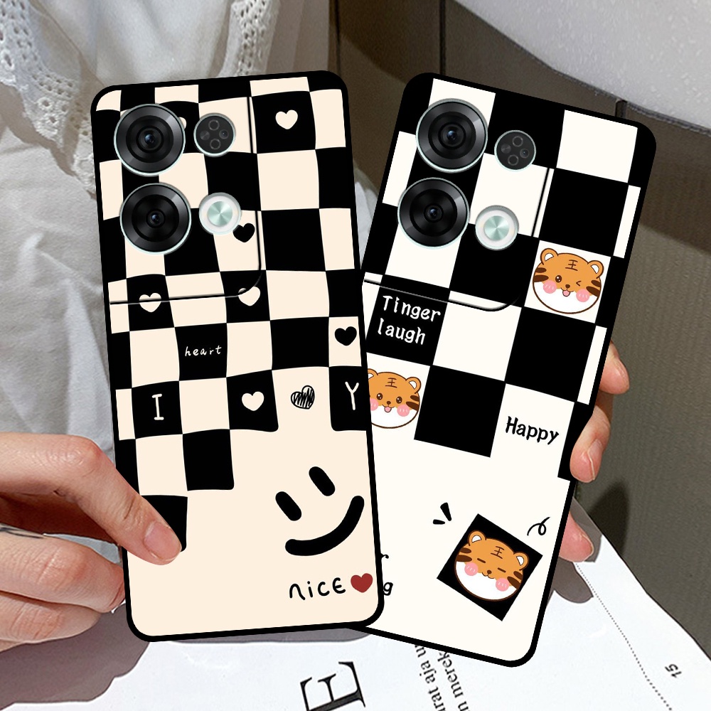 Ốp lưng Oppo Reno 8 4G / Reno 8 5G / Reno 8Z 5G in hình sọc caro, họa tiết đen trắng dễ thương