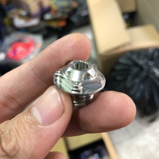 Ốc Mâm lửa [mẫu ngôi sao] - [FREESHIP XTRA] - inox dành cho honda - Ya - Su