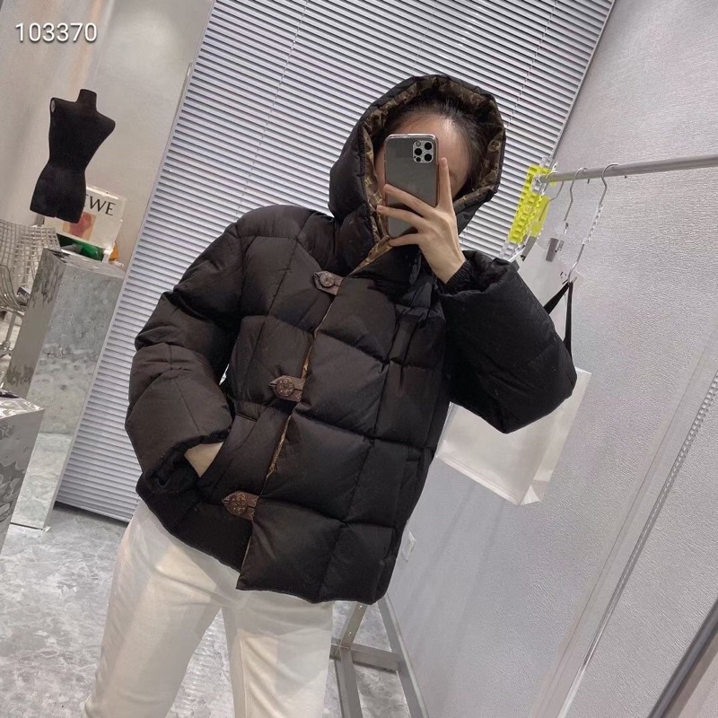 Áo khoác phao nữ dáng to có mũ siêu ấm thương hiệu Louis Vuitton LV cao cấp
