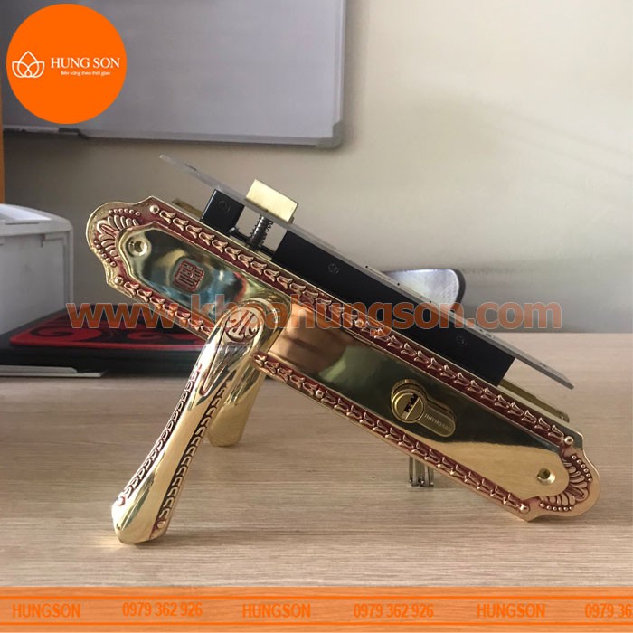 KHÓA TAY NẮM CỬA ĐI ĐỒNG THAU HUY HOÀNG HC 8561