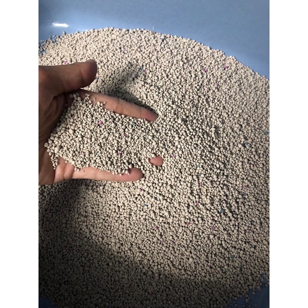 Cát vệ sinh siêu khử mùi Tiger Nine Premium túi 18L