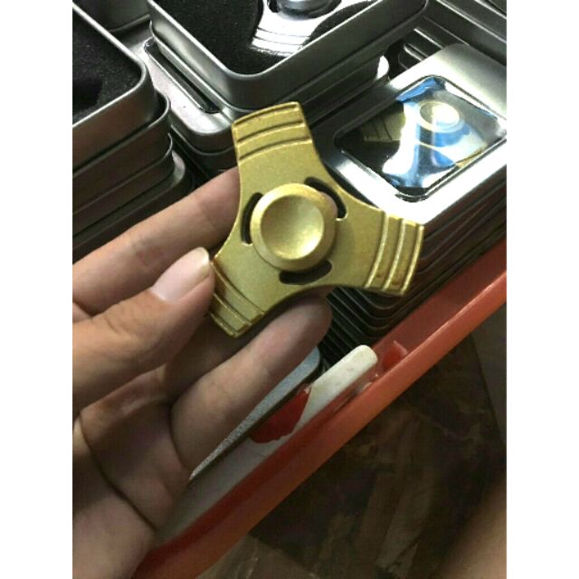 [XẢ HÀNG] CON QUAY 3 CÁNH FIDGET SPINNER COMPASS