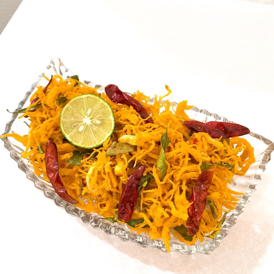 Khô Gà Lá Chanh Loại 1 Siêu Ngon - Bếp Của Ngoại HT | BigBuy360 - bigbuy360.vn