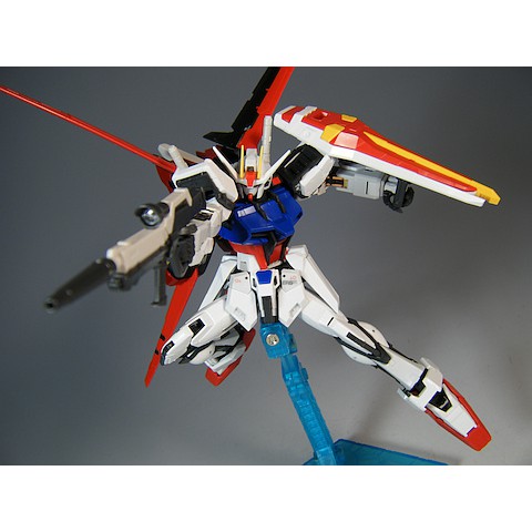 Mô hình lắp ráp RG 1/144 Strike Aile Gundam Bandai