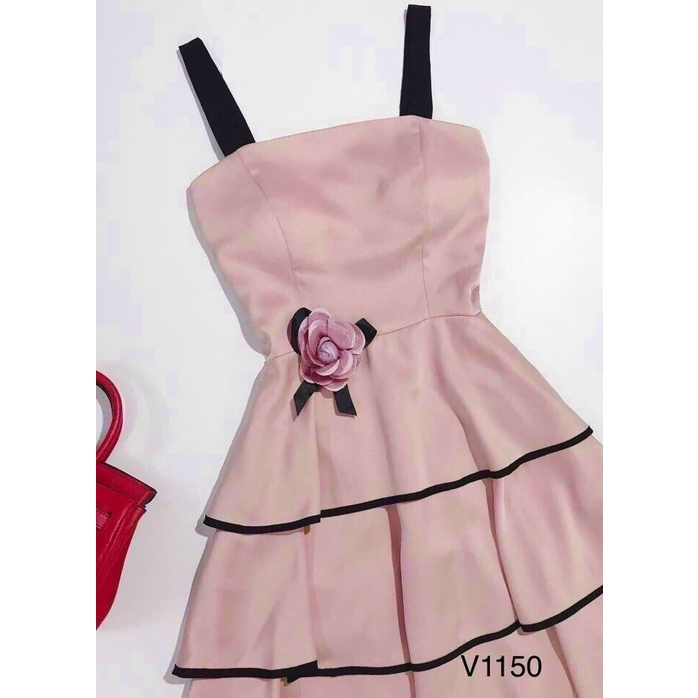 Đầm hai dây xòe tầng xinh đẹp có mút