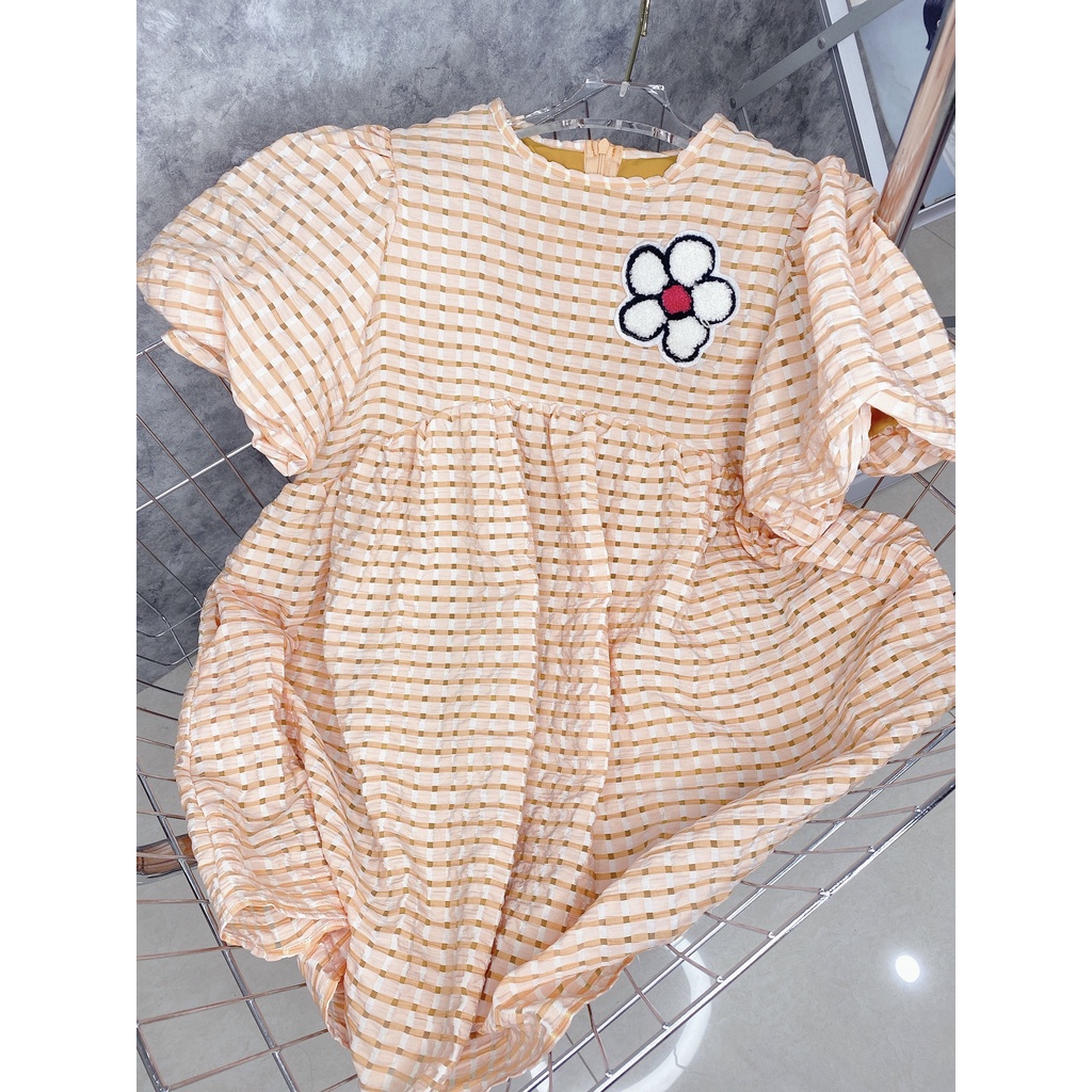 Váy Baby Doll Thiết Kế Tay Phồng Logo Hoa Xinh Xắn - HN085