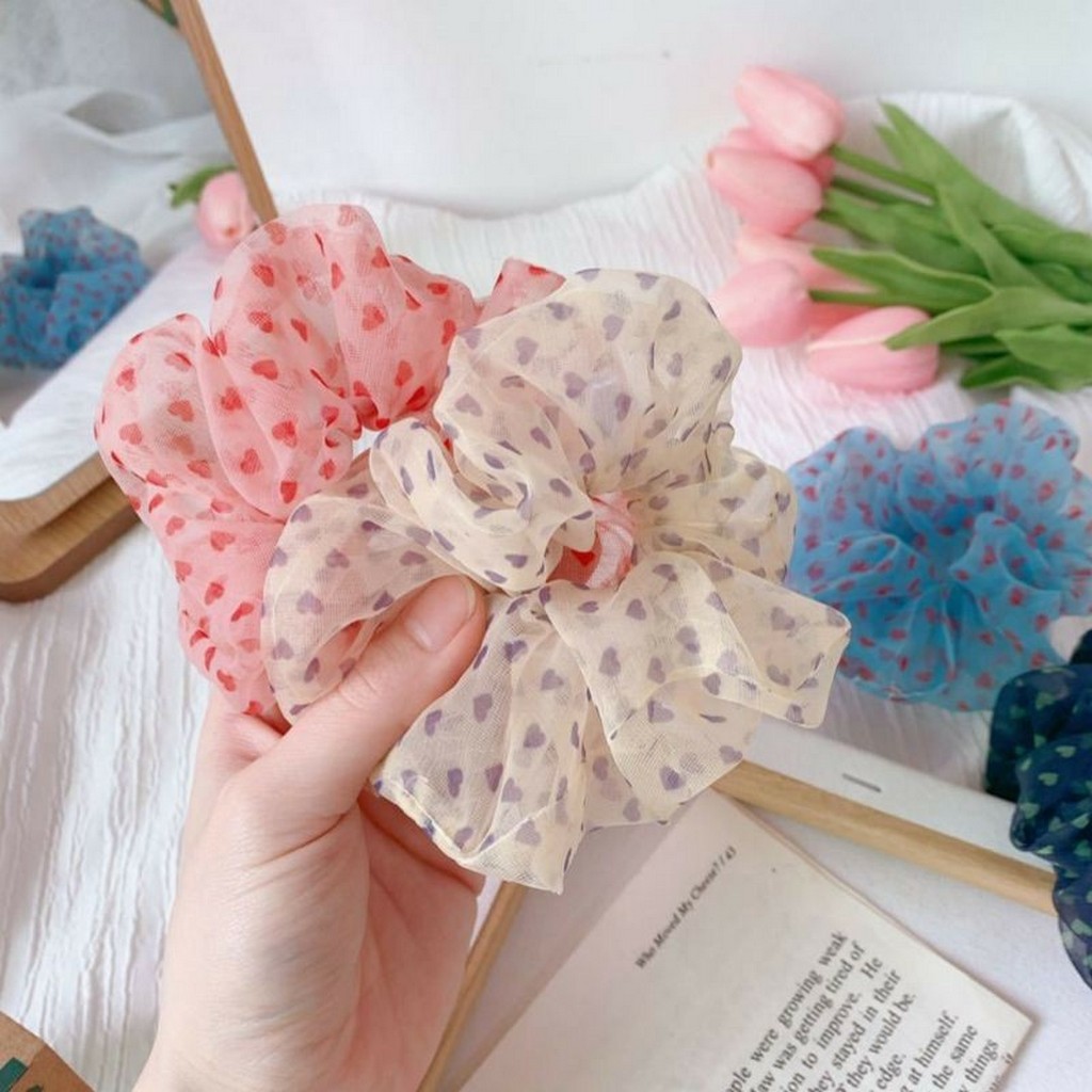 Buộc tóc vải scrunchies họa tiết trái tim T027