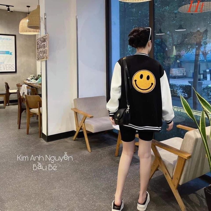 Áo khoác bomber mặt cười vàng phối tay HT12