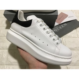 Giày thể theo độn đế cho học sinh , sinh viên