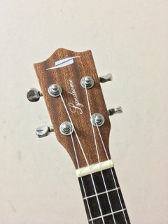 ĐÀN UKULELE CONCERT SYN