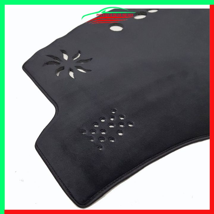 Thảm taplo xe ô tô TOYOTA Yaris 2019-2020-2021-2022-2023 chống nắng nóng làm mát xe mở rộng tầm nhìn