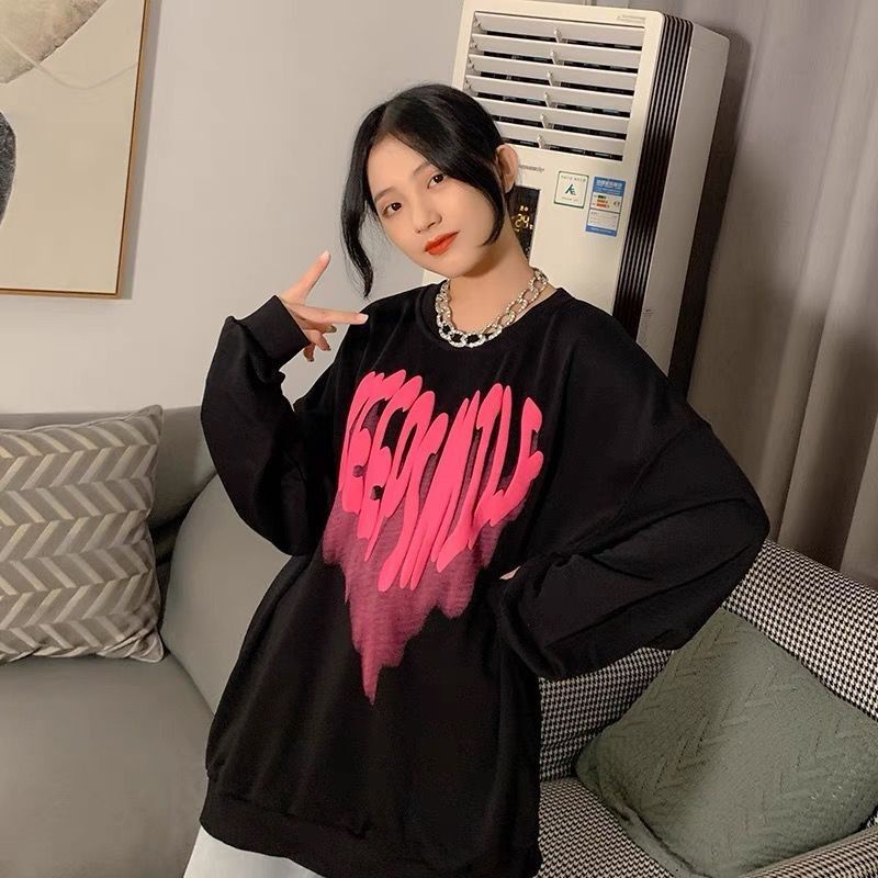 Áo sweater mỏng tay dài dáng rộng in hình trái tim thời trang dễ phối đồ