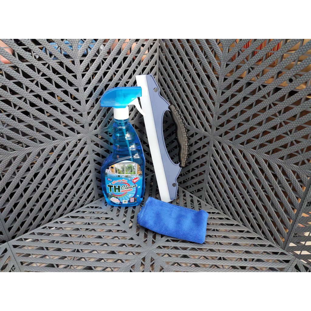 Vệ sinh kính ô tô, lau kính ô tô, làm đẹp kính ô tô, gạt nước kính ô tô tại nhà